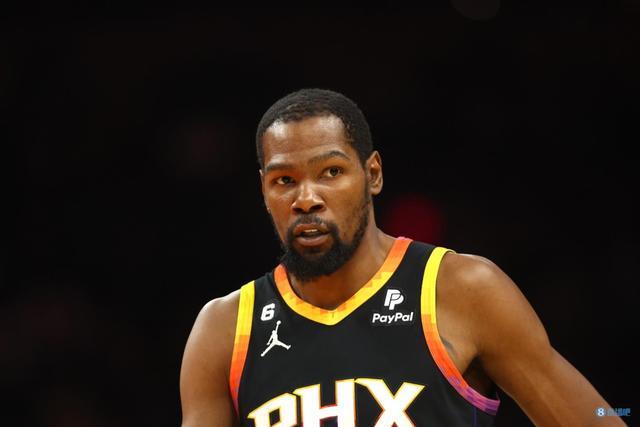 珊蒂一如既 珊蒂一如既