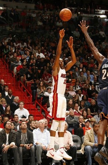 三个精彩的 三个精彩的