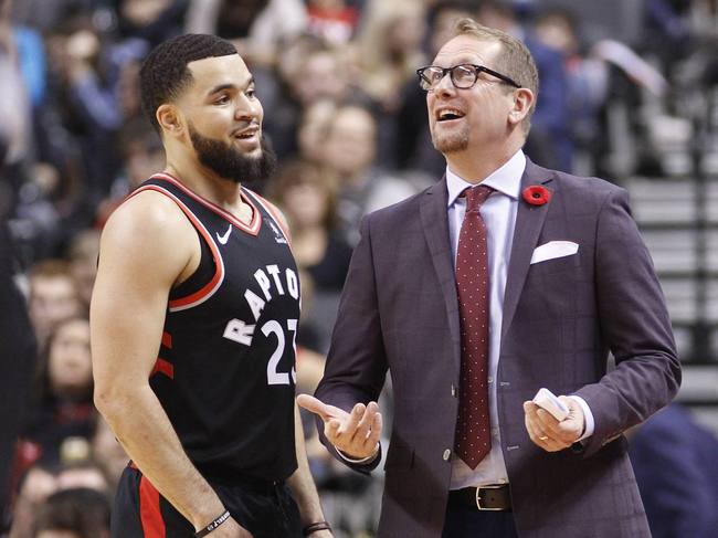 后防线单靠 后防线单靠