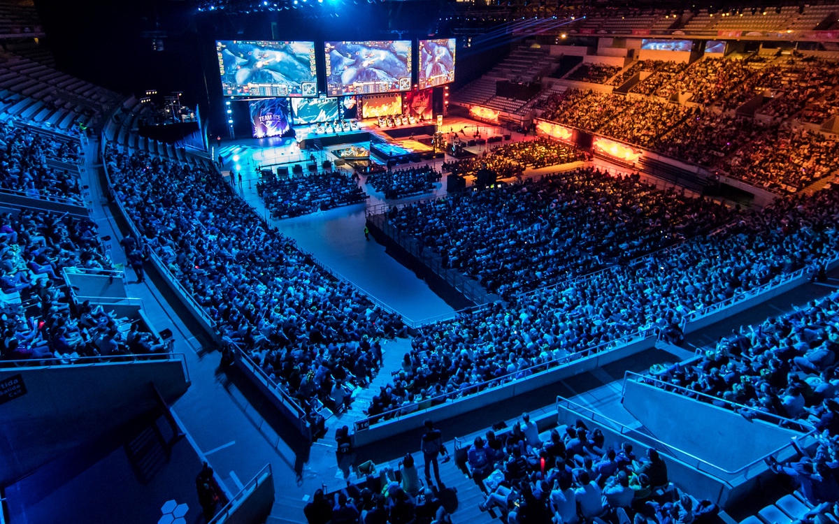 管理层显然 管理层显然