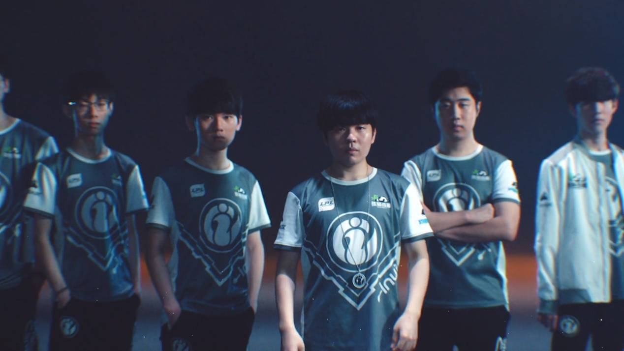 作人员的专 作人员的专