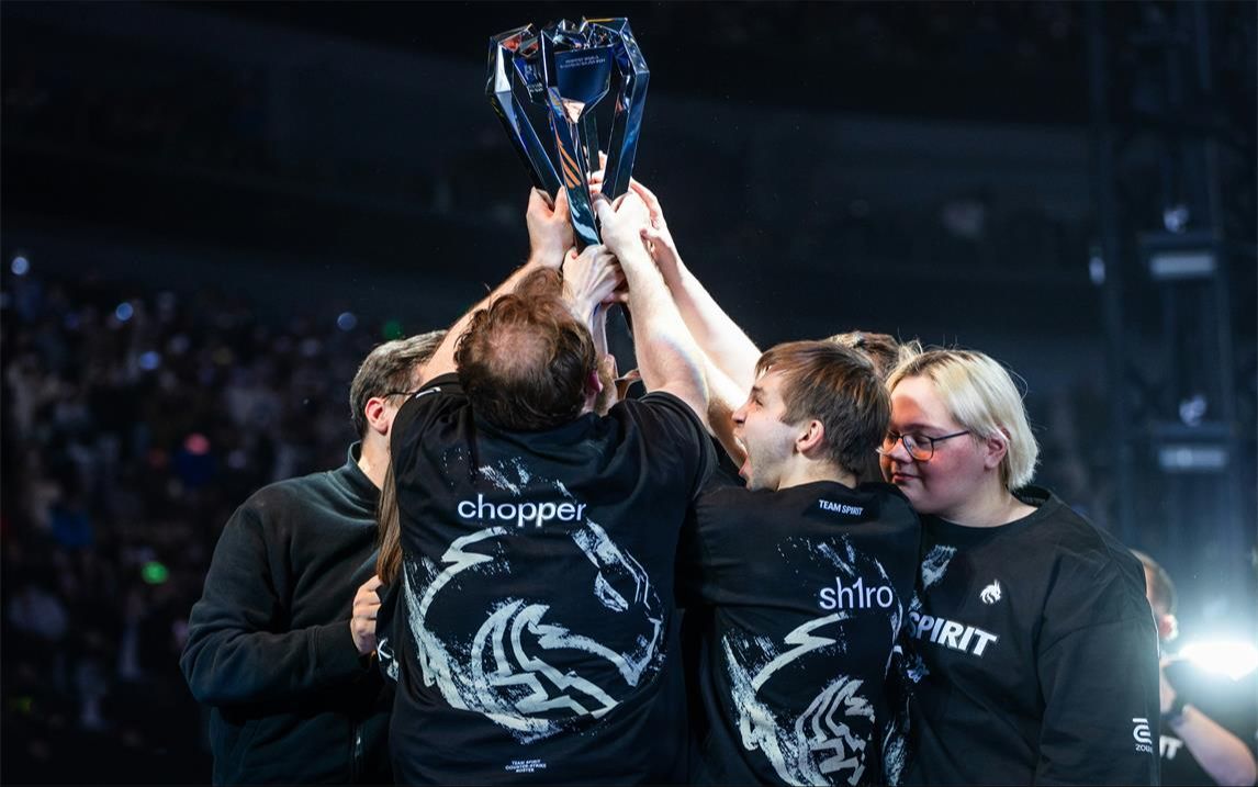 国米三名翼 国米三名翼